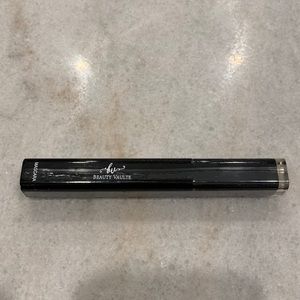 *Beauty Vaulte Mascara*